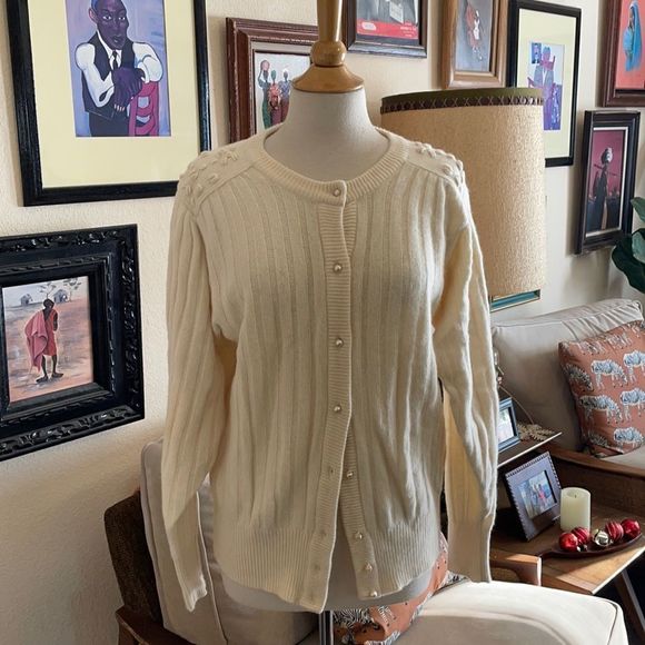 Vintage Lambswool Angora Sweater - Picture 1 of 7